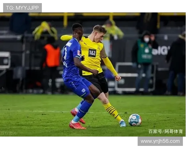 多特蒙德主场鏖战勒沃库森强强对决再掀德甲冠军争夺高潮 多特蒙德主场鏖战勒沃库森强强对决再掀德甲冠军争夺高潮