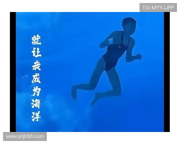 从高空跃入水花之间探寻跳水运动员的力量与优雅之美