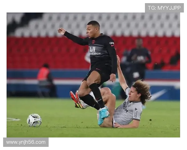 2021法甲联赛精彩对决巴黎圣日耳曼迎战兰斯队全景回顾