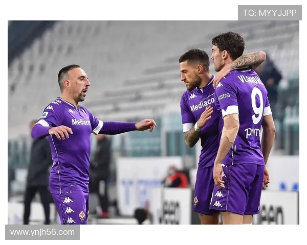 佛罗伦萨与罗马精彩对决回放全场精彩瞬间回顾与分析 佛罗伦萨与罗马精彩对决回放全场精彩瞬间回顾与分析